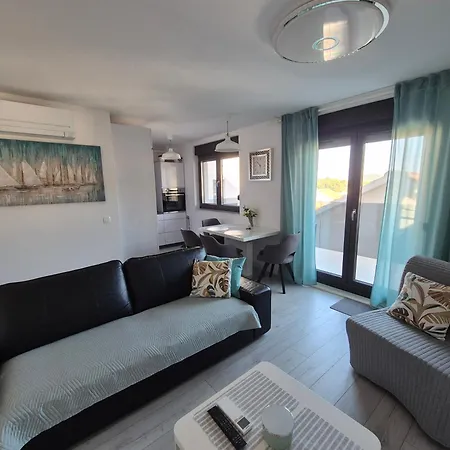 Apartman Sucur *