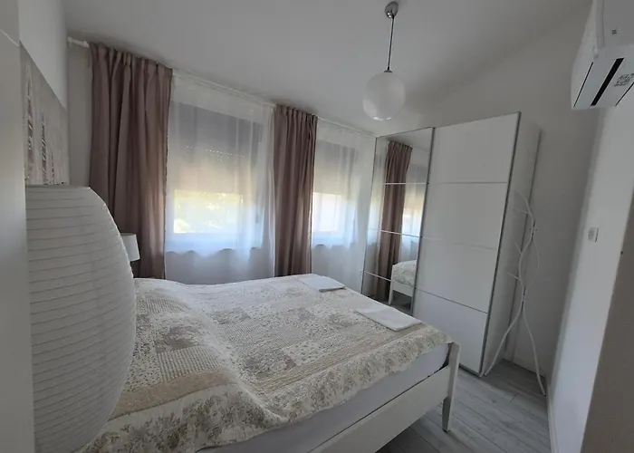 Sucur Apartman Preko