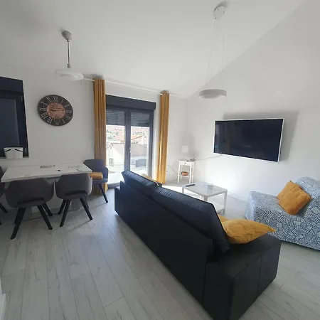 Apartment Sucur Preko