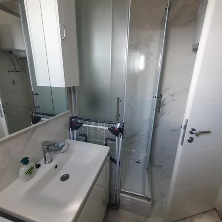 Apartman Sucur