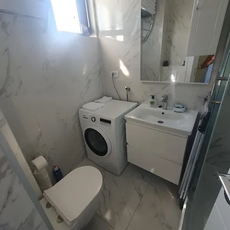 Sucur Apartman Preko