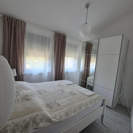 Sucur Apartman Preko
